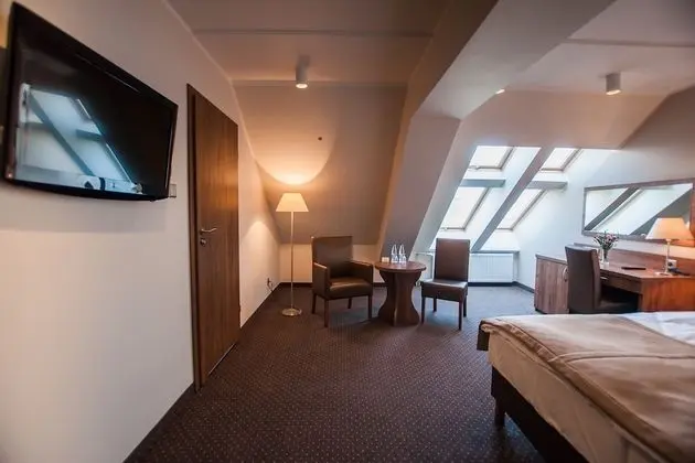 Tek Büyük veya İki Ayrı Yataklı Oda