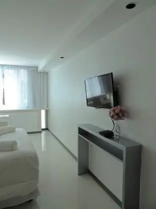 Premium Tek Büyük Yataklı Oda