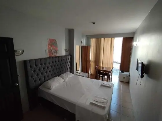 Tek Büyük Yataklı Oda
