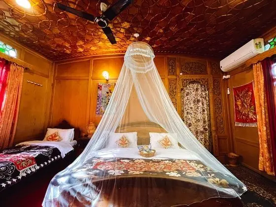 Premium Tek Büyük Yataklı Oda, 1 Büyük (Queen) Boy Yatak