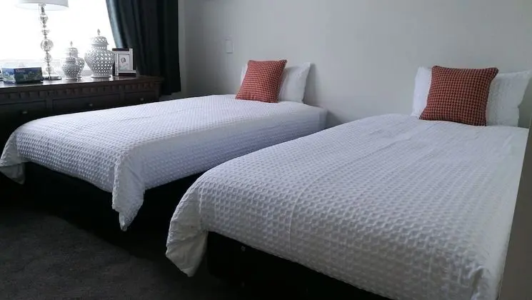 Standard Villa, 3 Yatak Odası, Göl Manzaralı