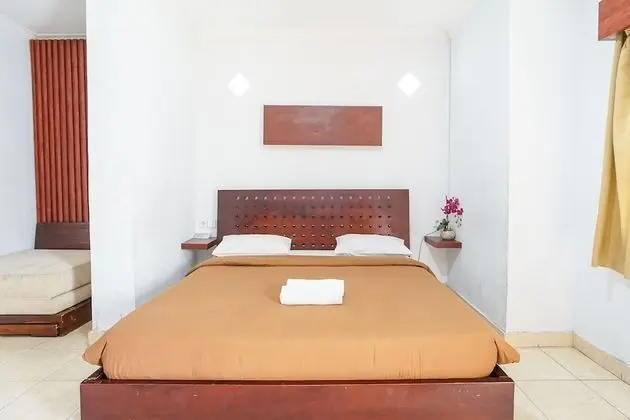 Standard Tek Büyük veya İki Ayrı Yataklı Oda (With AC)