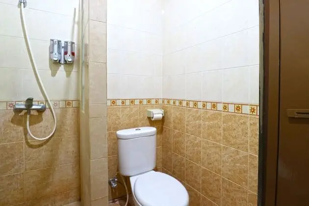 Standard Tek Büyük veya İki Ayrı Yataklı Oda (With AC)