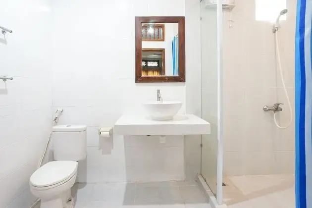 Standard Tek Büyük veya İki Ayrı Yataklı Oda (With AC)