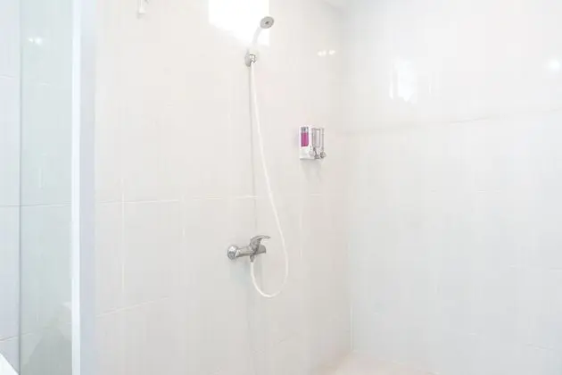 Standard Tek Büyük veya İki Ayrı Yataklı Oda (With AC)