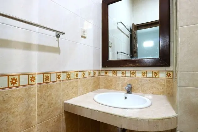 Standard Tek Büyük veya İki Ayrı Yataklı Oda (With AC)