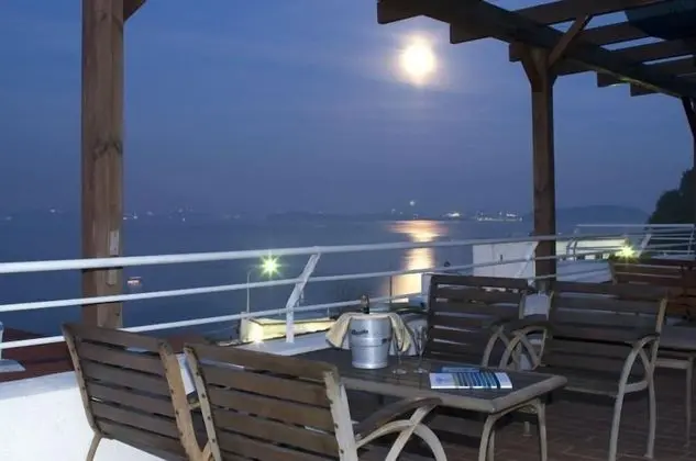 Tek Büyük Yataklı Oda, Deniz Manzaralı