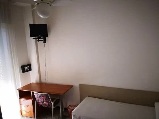 Standard Üç Kişilik Oda