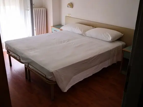 Tek Büyük veya İki Ayrı Yataklı Oda