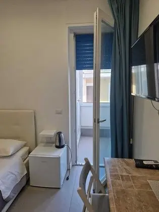 Basic Tek Kişilik Oda, Özel Banyo, Avlu Manzaralı
