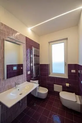 Standard Tek Büyük Yataklı Oda, Banyolu/Duşlu, Şehir Manzaralı