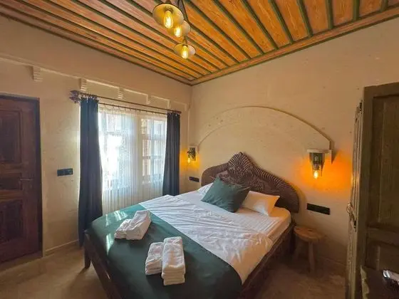 Standart Oda, Vadi Manzaralı
