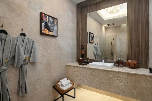 Topaz Jacuzzi