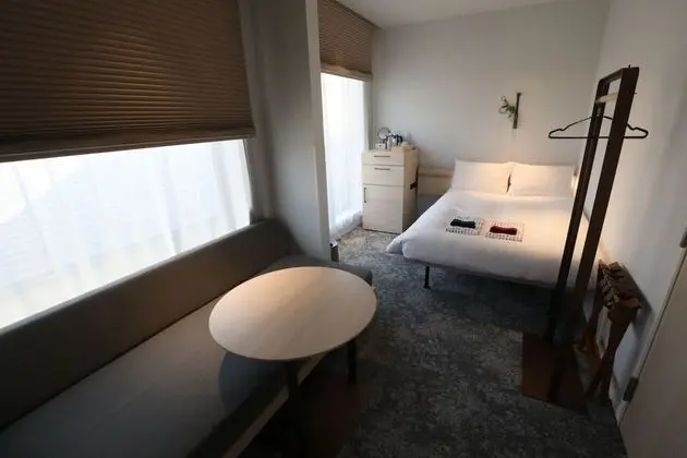Standard Tek Büyük Yataklı Oda (YOSHITOMO 303, Modern)