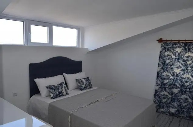 Çatı Katı Deluxe Oda, Deniz ve Dağ Manzaralı, Balkonlu