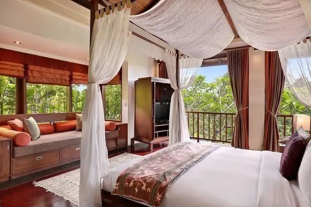 Villa, 4 Yatak Odası, Kişiye Özel Havuzlu