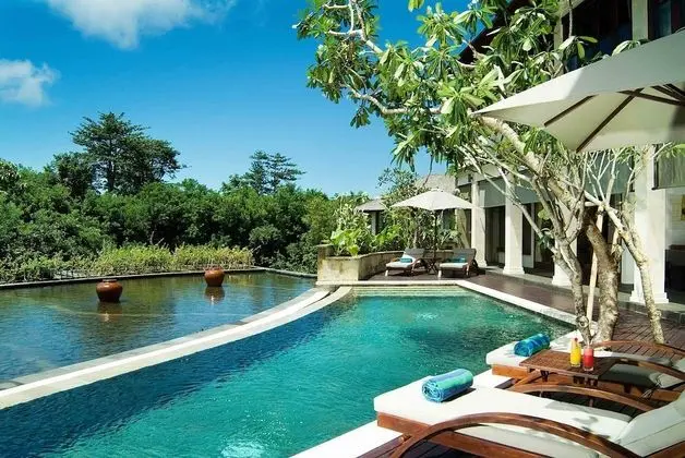 Villa, 4 Yatak Odası, Kişiye Özel Havuzlu