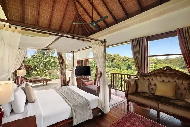Villa, 4 Yatak Odası, Kişiye Özel Havuzlu
