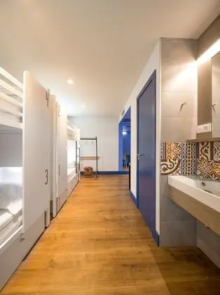 Private 4 bed Room