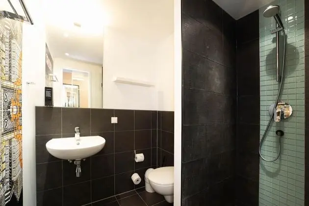 Ortak Ranzalı Oda, Karma Ranzalı Oda, Özel Banyo (1 bed in 4-bed dorm)