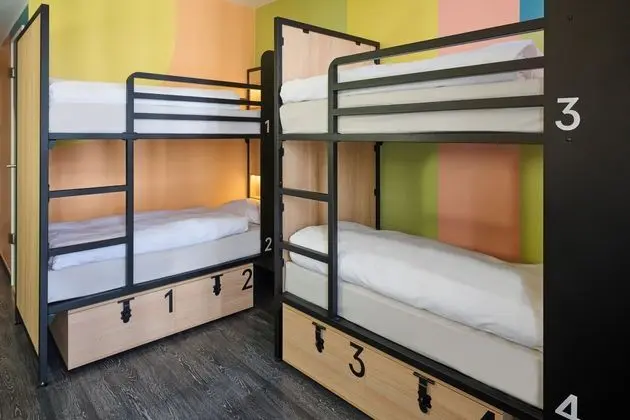 Ortak Ranzalı Oda, Karma Ranzalı Oda, Özel Banyo (1 bed in 4-bed dorm)