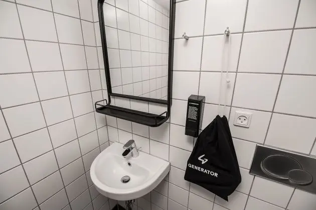 Private 4 Bed Room