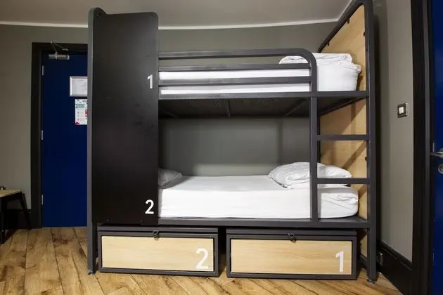 Private 4 Bed Room