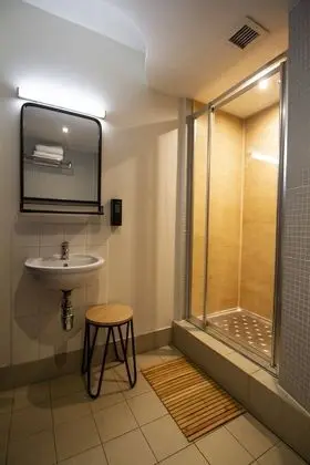 Private 4 Bed Room