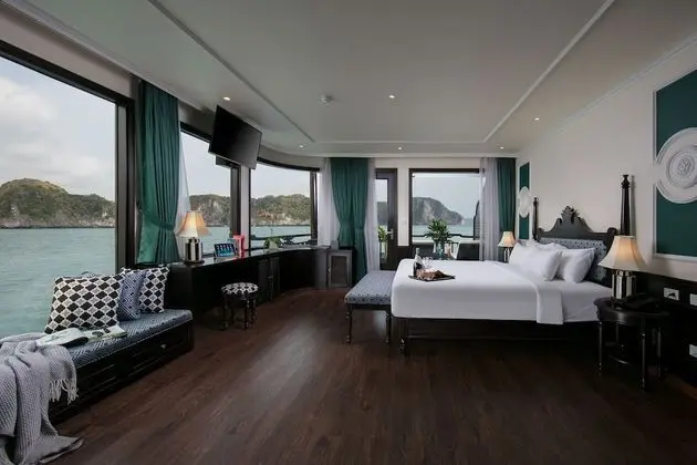 Luxury Süit, 1 En Büyük (King) Boy Yatak, Teras, Denize Bakan (Regal Terrace)