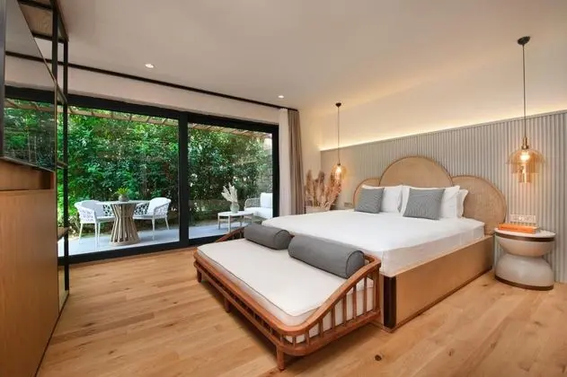 Villa, Havuz Manzaralı, Havuzlu