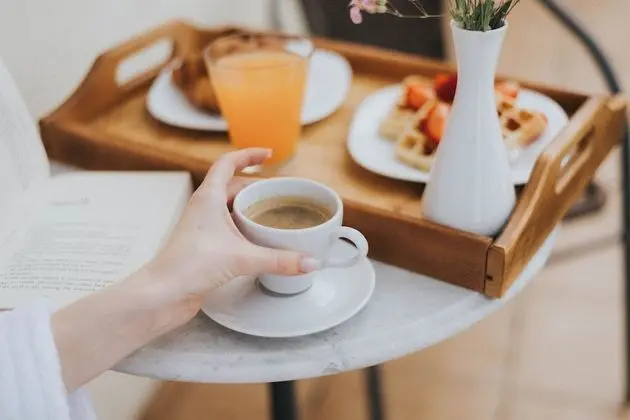 Business Tek Büyük Yataklı Oda