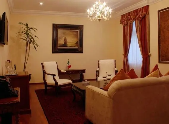 Vintage Suite