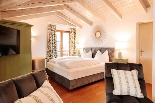 Junior Stüdyo Süit