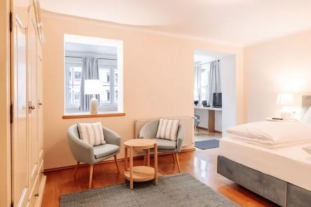 Junior Stüdyo Süit