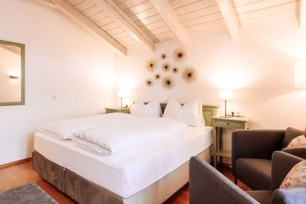 Tek Büyük Yataklı Oda