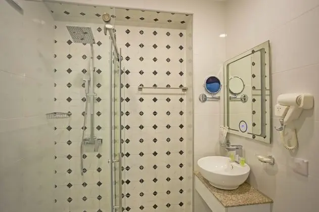 Comfort Üç Kişilik Oda, Balkon