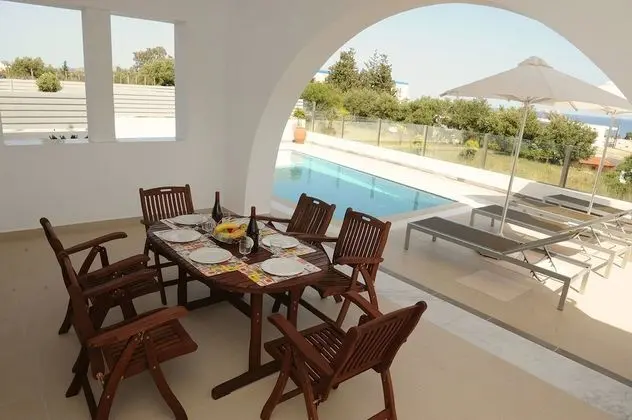 Villa, 3 Yatak Odası, Kişiye Özel Havuzlu, Deniz Manzaralı