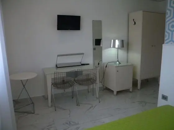 Classic Tek Büyük Yataklı Oda