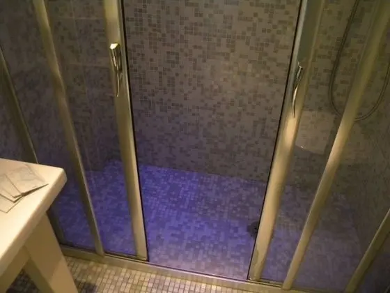 Classic Tek Büyük Yataklı Oda