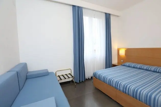 Standard Üç Kişilik Oda