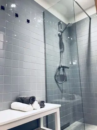 Deluxe Dört Kişilik Oda