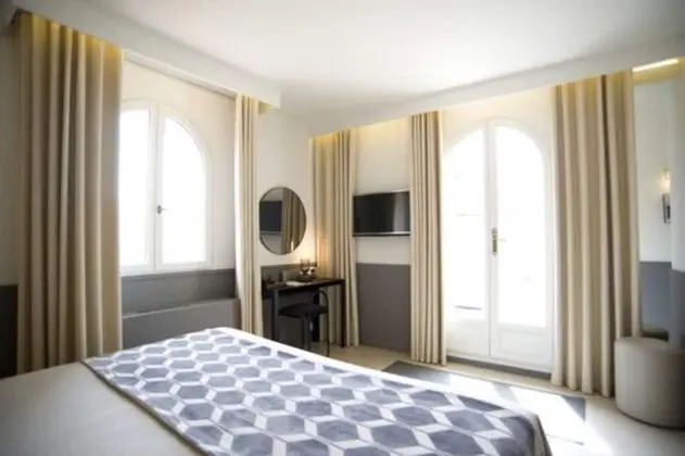 Tek Büyük Yataklı Oda, Liman Manzaralı