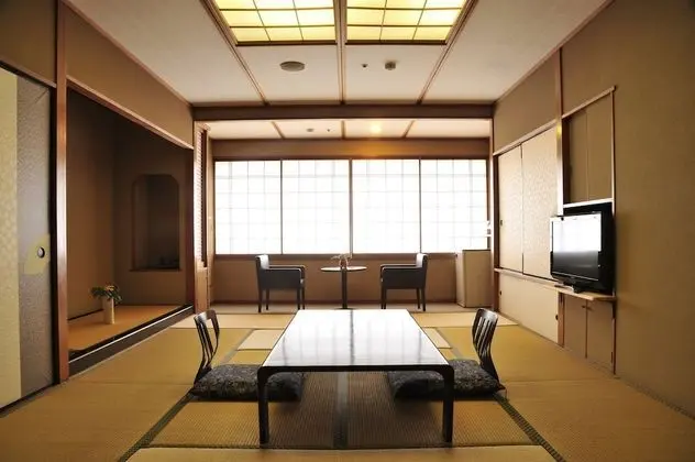 Traditional Oda (Japanese Style, for 6 People)