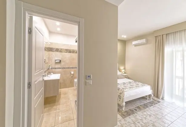 Classic Tek Büyük Yataklı Oda