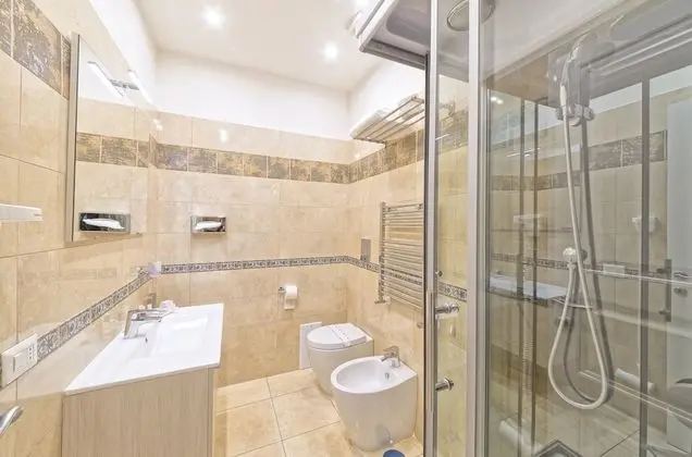 Classic Tek Büyük Yataklı Oda