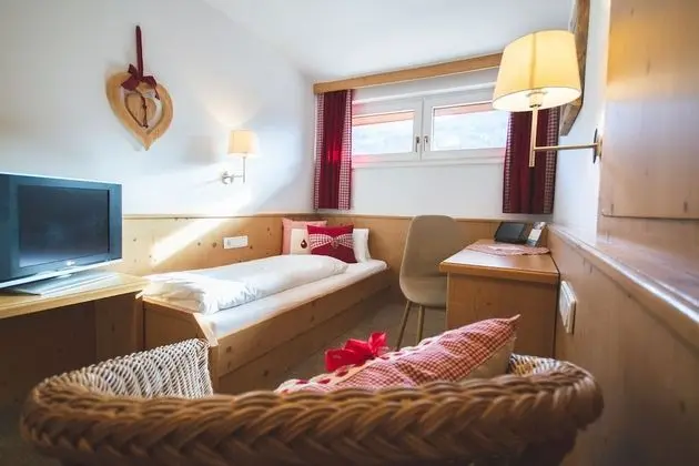 Traditional Tek Kişilik Oda (Eichhörnchen)