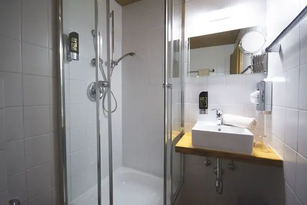 Traditional Tek Kişilik Oda (Eichhörnchen)