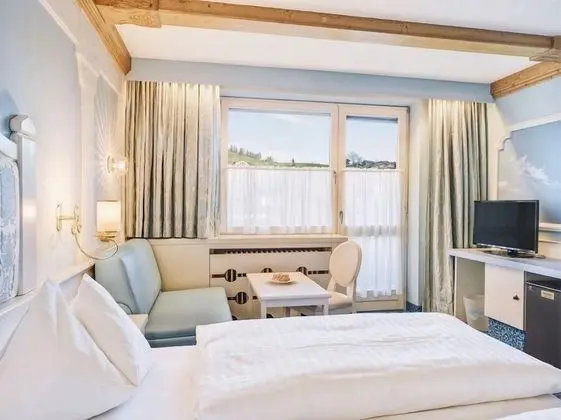 Tek Büyük Yataklı Oda, Balkon