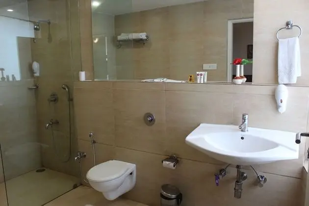 Deluxe Tek Büyük veya İki Ayrı Yataklı Oda