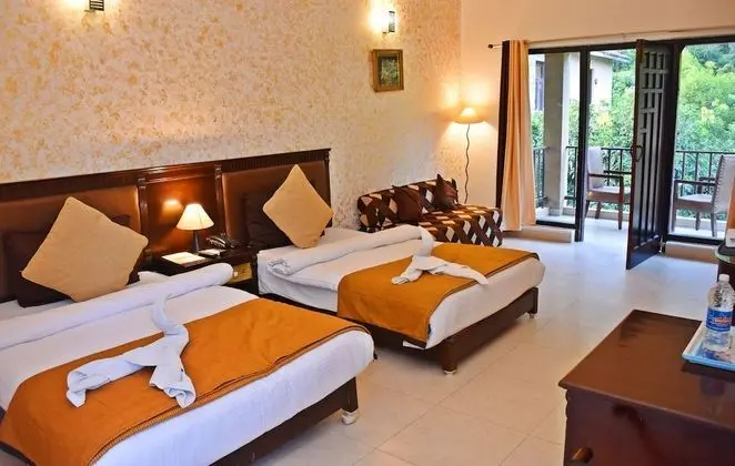 Deluxe Tek Büyük Yataklı Oda, 1 Çift Kişilik Yatak, Resort Manzaralı